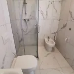 A Stones Throw From The Centre Apartamento