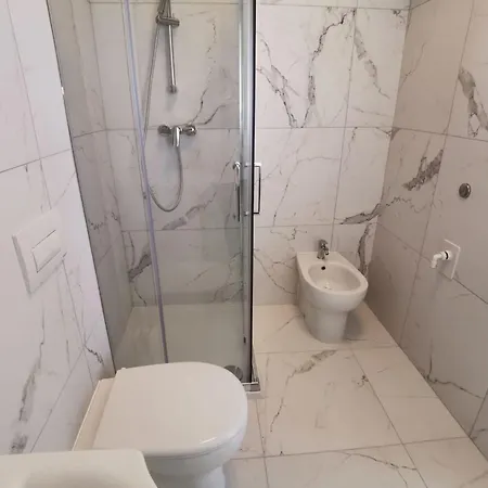 A Stones Throw From The Centre Διαμέρισμα