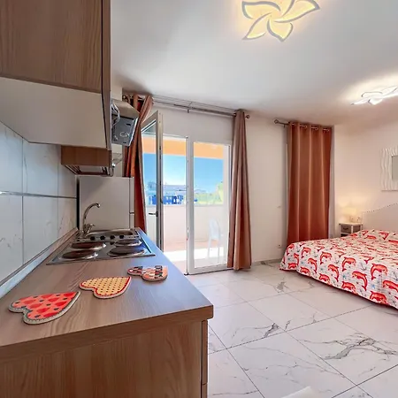 Διαμέρισμα A Stones Throw From The Centre